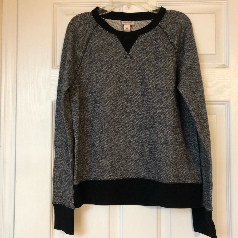 New Mossimo Sweatshirt Sweater XS Grey Black